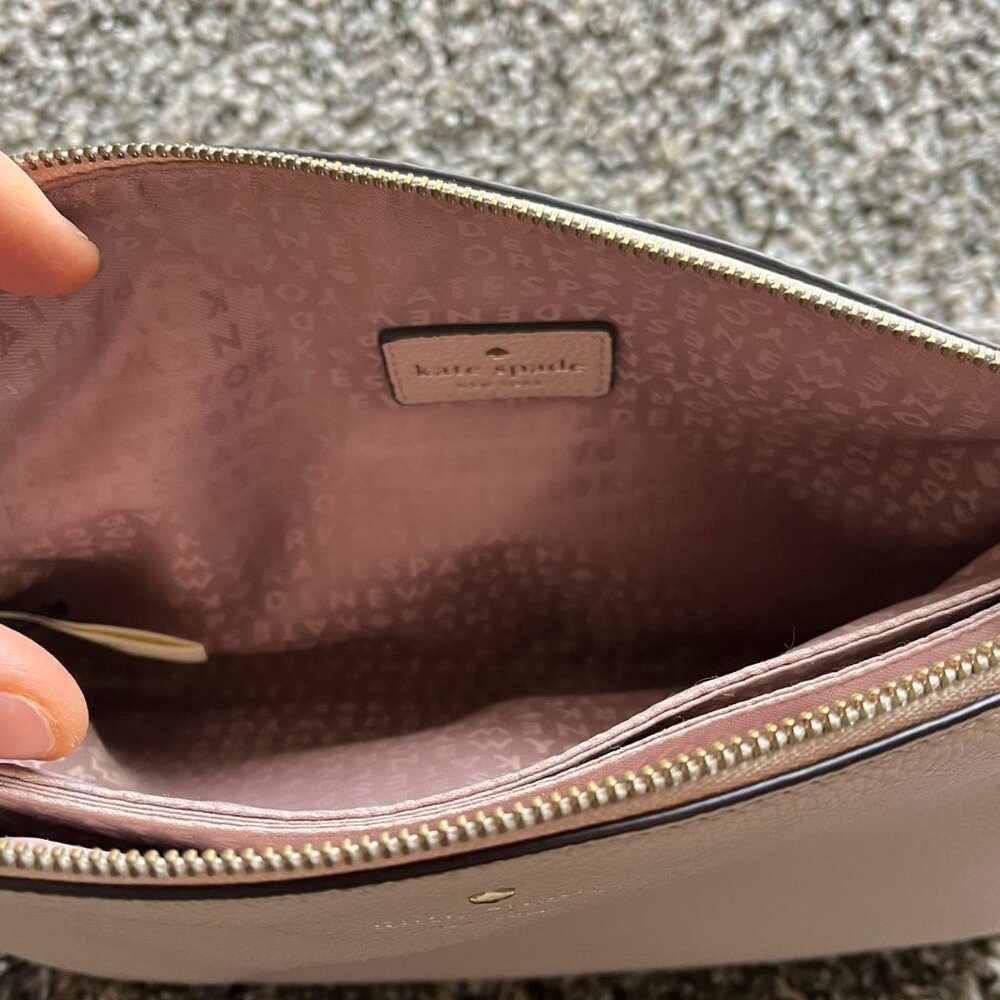 Cream Kate Spade Larchmont Avenue Madelyn Pebble Leather Crossbody Purse - Picture 4 of 8